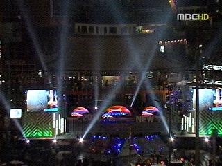 이시각 보신각2011년 기다리며 설레는 시민들