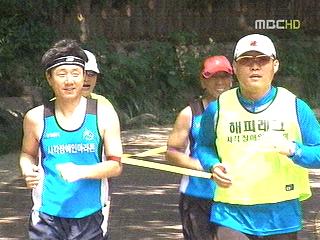 장애인 운동 선수 "도우미가 없어요"