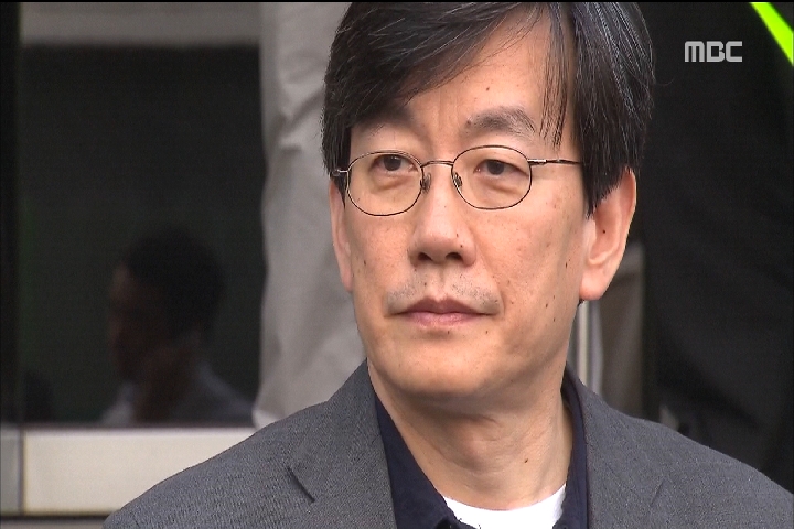 손석희 JTBC 사장 출구조사 무단사용 혐의로 소환 조사