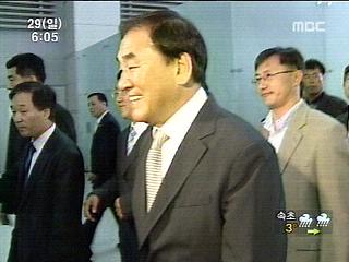 이재오 전 최고위원 전격 귀국