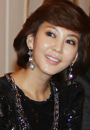 '언니'들, TV서 불꽃튀는 관록 대결