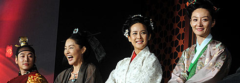 조여정, 벗고 또 벗고‥이유있는 누드 '후궁'