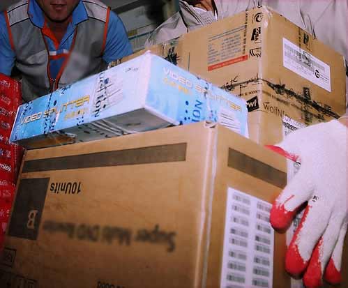 택배기사 가장해 성폭행·강도 30대 징역 17년