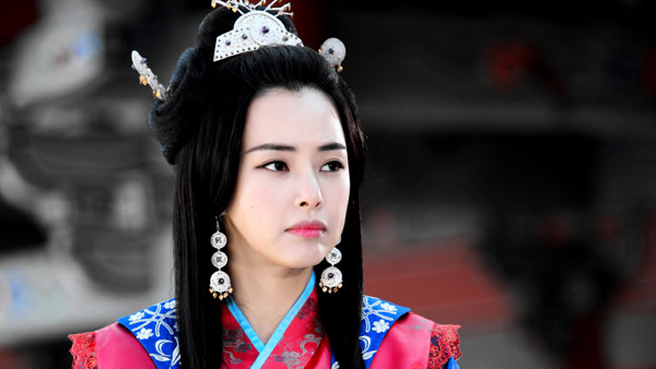 빛나거나 미치거나 고혹적인 고려 공주로 변신한 이하늬 모습 공개 