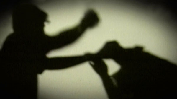 아이돌 그룹 매니저 만취 상태서 폭행 입건