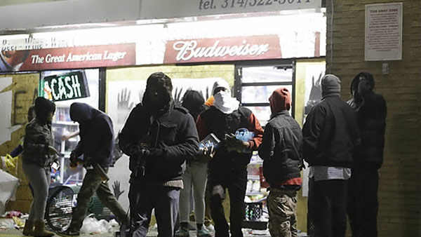 불기소 반발 퍼거슨시 소요사태 재발