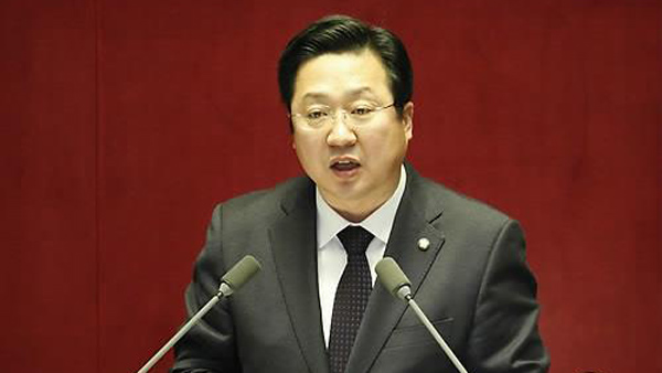 이장우 "문재인 좌편향 교과서 지키기 중단해야"