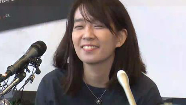 한강 "맨부커 수상 예상못해다시 글 쓰고 싶어"