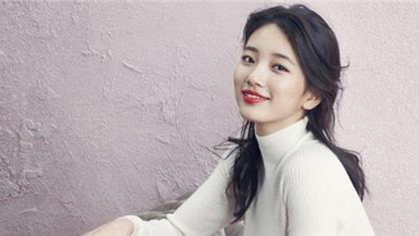 수지 시각장애인 위한 영화에 목소리 재능기부