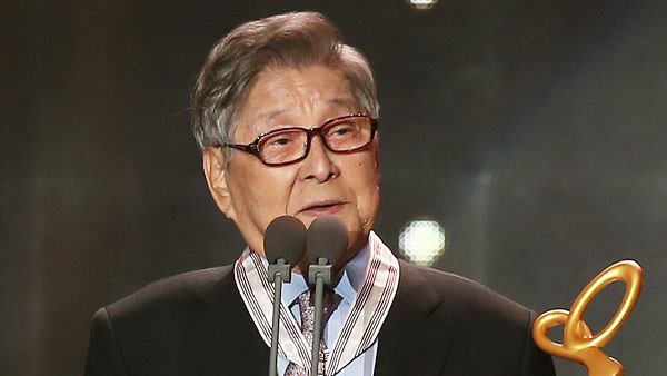 원로 코미디언 구봉서 씨 노환으로 별세