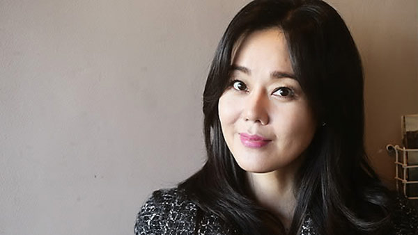 김윤진 미국 드라마 미스트리스 3년 만에 하차