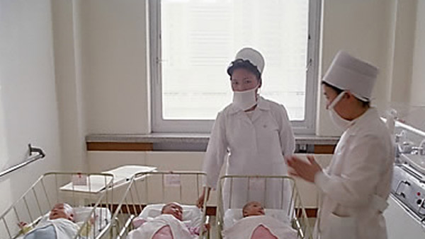  민간단체 " 영아산모 사망률 한국의 8배"