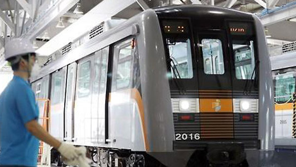 인천지하철 2호선 "타는 냄새 난다" 하차 소동