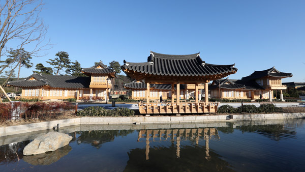 강릉 오죽헌 인근에 한옥마을 조성