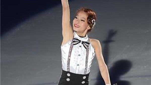 김연아의 빈자리 유영이 메웠다 첫 아이스쇼 화려한 연기