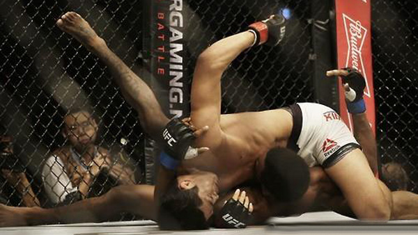 스턴건 김동현 8월 라스베이거스에서 UFC 복귀전