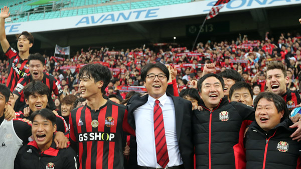 FC서울 황선홍 10월 이달의 감독 선정