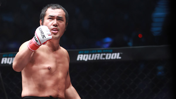 의리남 김보성 데뷔전서 눈 부상으로 패졌지만 선전