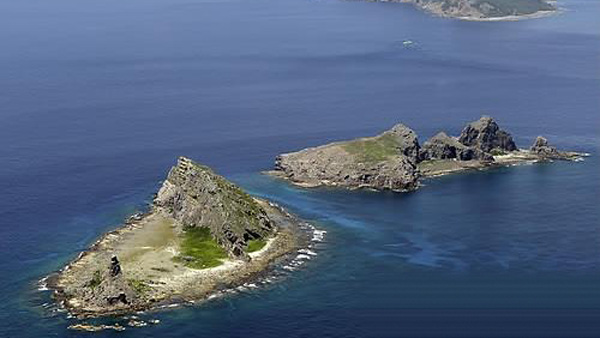 중러 군함 센카쿠 수역 동시 항행 항의 "합법 작전"