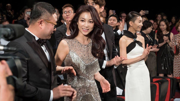 액션의 향연 칸의 밤을 수놓다 영화 악녀 공개