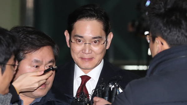 '이재용 구속 가능성'으로 삼성전자 주가 하락