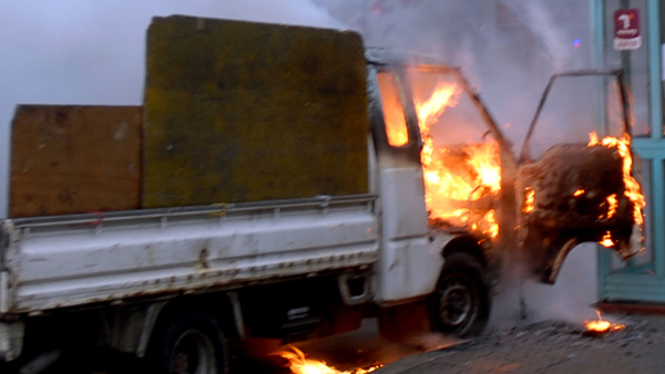 부산서 트럭 화재2천7백만원 피해