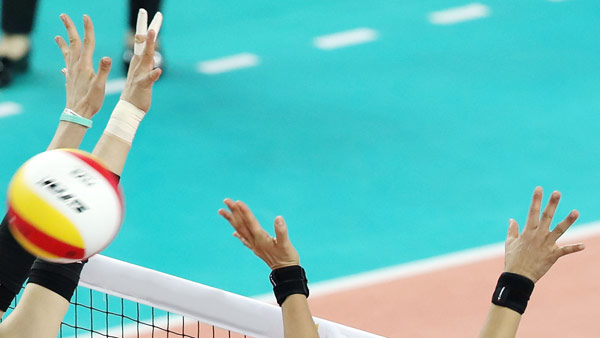 한국 U18 여자배구 선수권 결승 좌절중국에 역전패