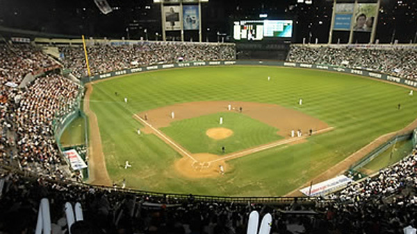 스트라이크 존 넓어진 영향?…프로야구 경기 시간 12분 단축