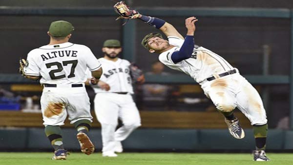 김현수 결장 볼티모어 휴스턴에 패하며 6연패