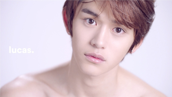 초대형 그룹 NCT 새 멤버 정우루카스쿤 공개