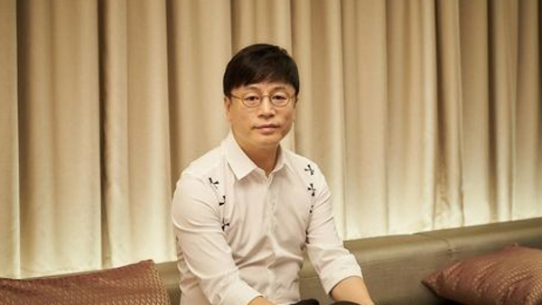 김용화 감독 올해 아름다운예술인상 받는다