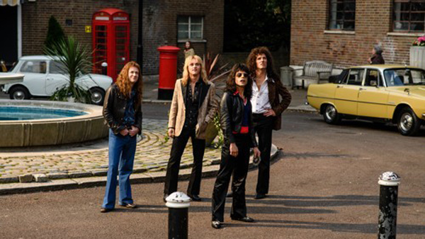 음악영화 보헤미안 랩소디 300만 명 돌파예매율 1위