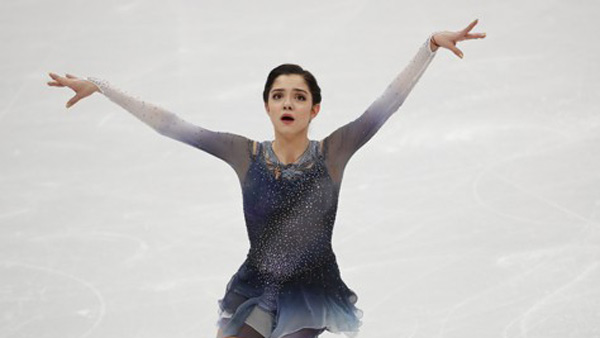 15세 피겨샛별 자기토바, 메드베데바 꺾고 유럽선수권 쇼트 1위