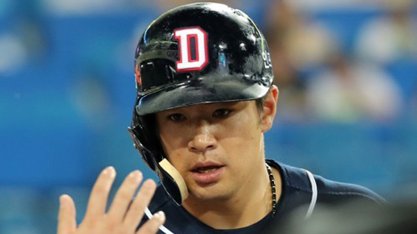 두산 김재환 프로야구 최초 3년 연속 300루타 도전