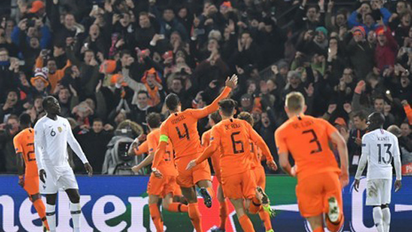 네덜란드, Uefa 네이션스리그서 프랑스 격파