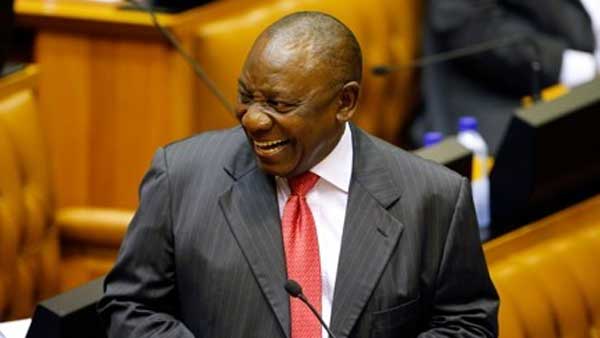 시릴 라마포사 새 남아공 대통령으로 선출