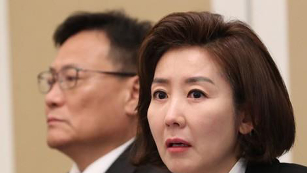 나경원 장애인 간담회서 울먹 "내 딸 취준생인데 5번 떨어져"