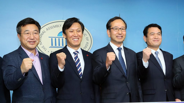 김경욱김영문강준석 전 바카라 사이트 추천디시 총선 앞두고 민주당 입당