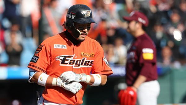 한화 박종훈 단장 "이용규 문제 신중하게 접근해야"