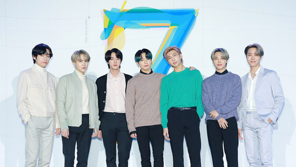 방탄소년단, 또다시 美·英 팝차트 석권…K팝 새 역사