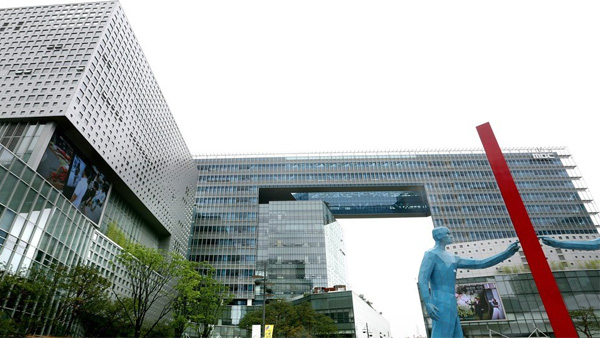 방송사 신뢰도 MBC 1위…40-50대 진보층 신뢰도 높아