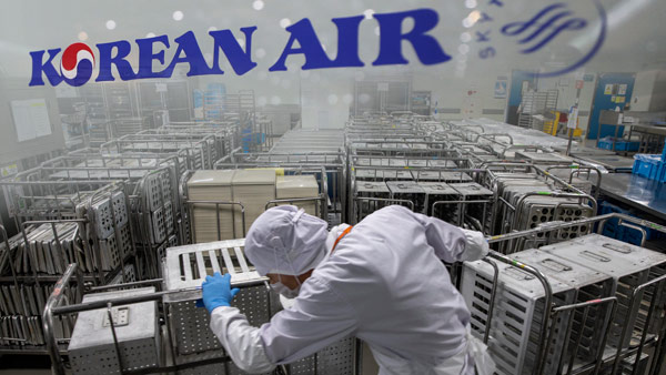 '유동성 위기' 대한항공, 결국 기내식·기내면세 사업 매각