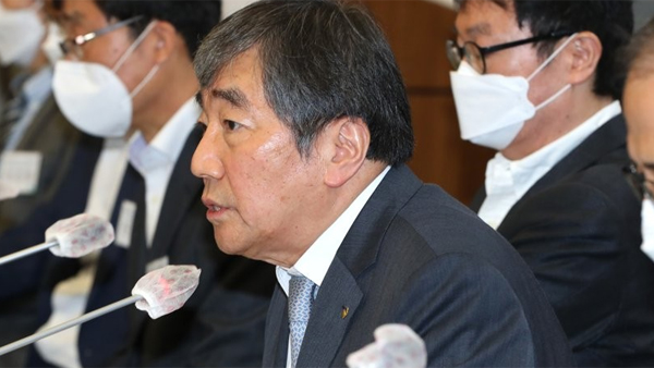 금감원장 "라임 판매사들, '100% 원금 반환' 조정결과 수락하길"