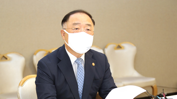 홍남기 "내년 사전분양 3만호 토토 사이트 바카라 내주 발표"