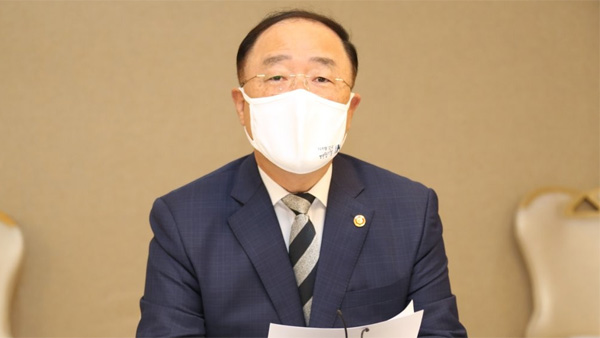 홍남기 "바카라 에볼루션 금주 국회 제출…실직·매출악화 고통 덜것"