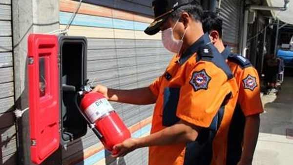 "전통시장 점포 10곳 중 8곳 미승인 화재알림시설 설치"