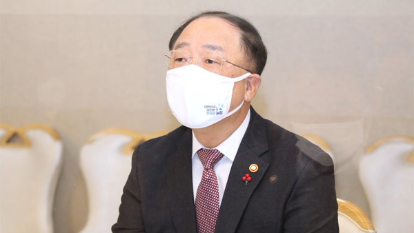 홍남기 "고액·고소득 바카라 가상 머니 사이트 지속 점검"