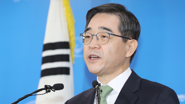 선관위원장 "바카라 시스템 배팅 때 1m 이상 거리두고 대화 자제"