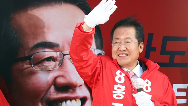 홍준표 "내가 김종인 뇌물 자백받아…정계 기웃대지 말라" 