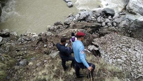 네팔 실종교사 시신 추가 발견…4구 모두 수습